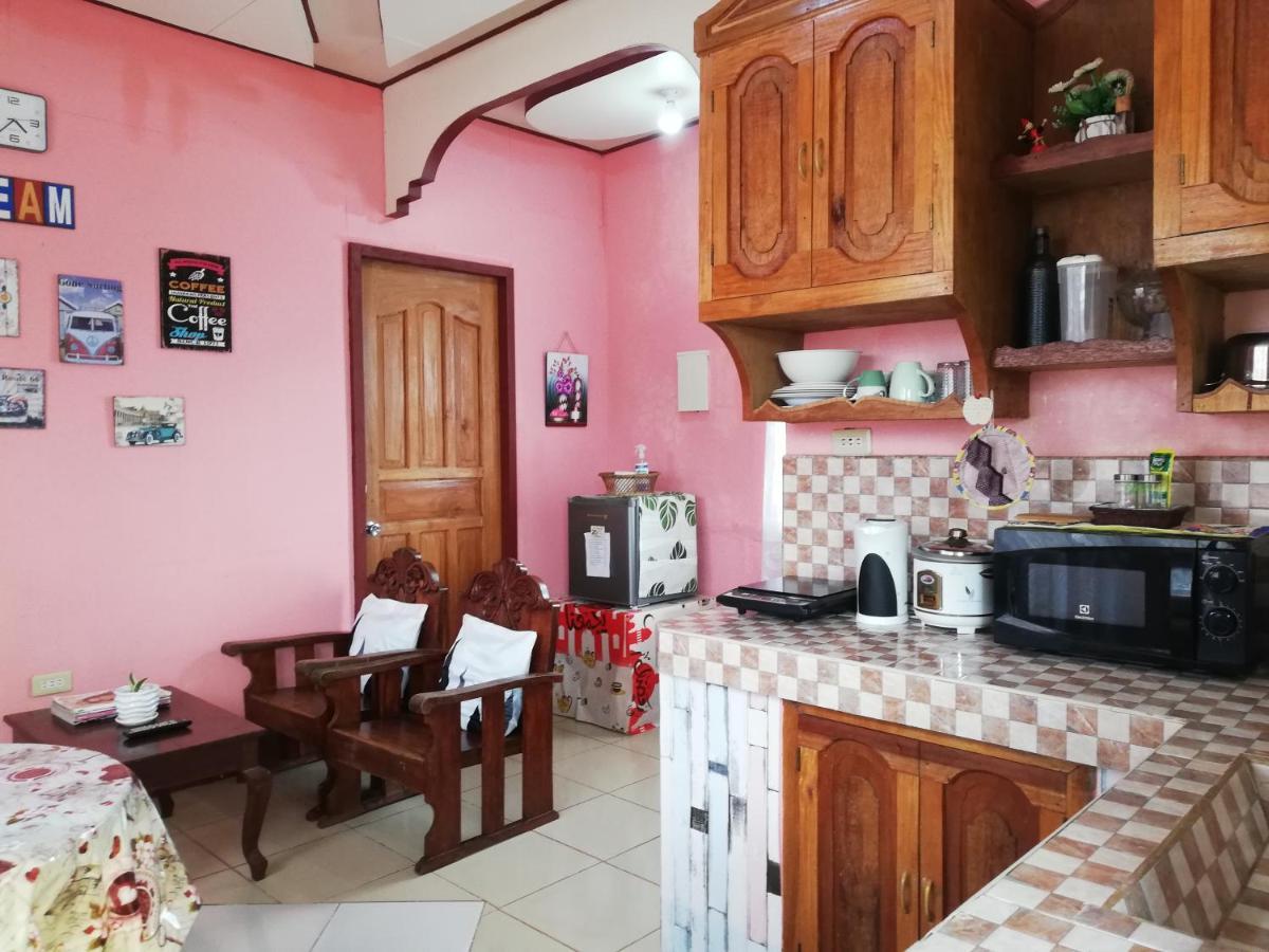 Apartamento Agimats Crib Palawan Puerto Princesa Exterior foto